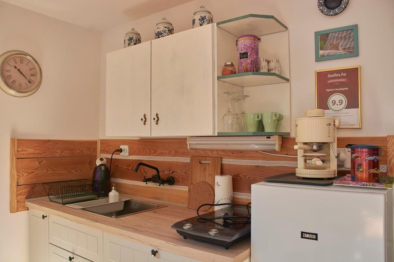 Egkoris Vendeghaz Otel Bakonyszucs Dış mekan fotoğraf